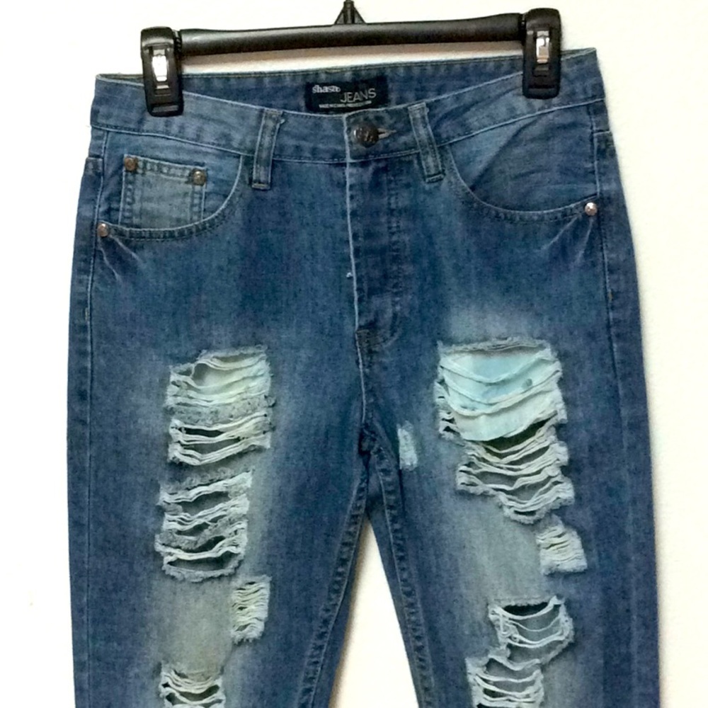 🎯Ripped Loose-Fit Jeans (Adult)🎯